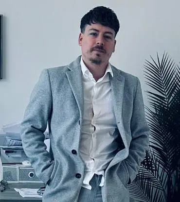 https://lacademy.uk/wp-content/uploads/2025/04/Sean.webp